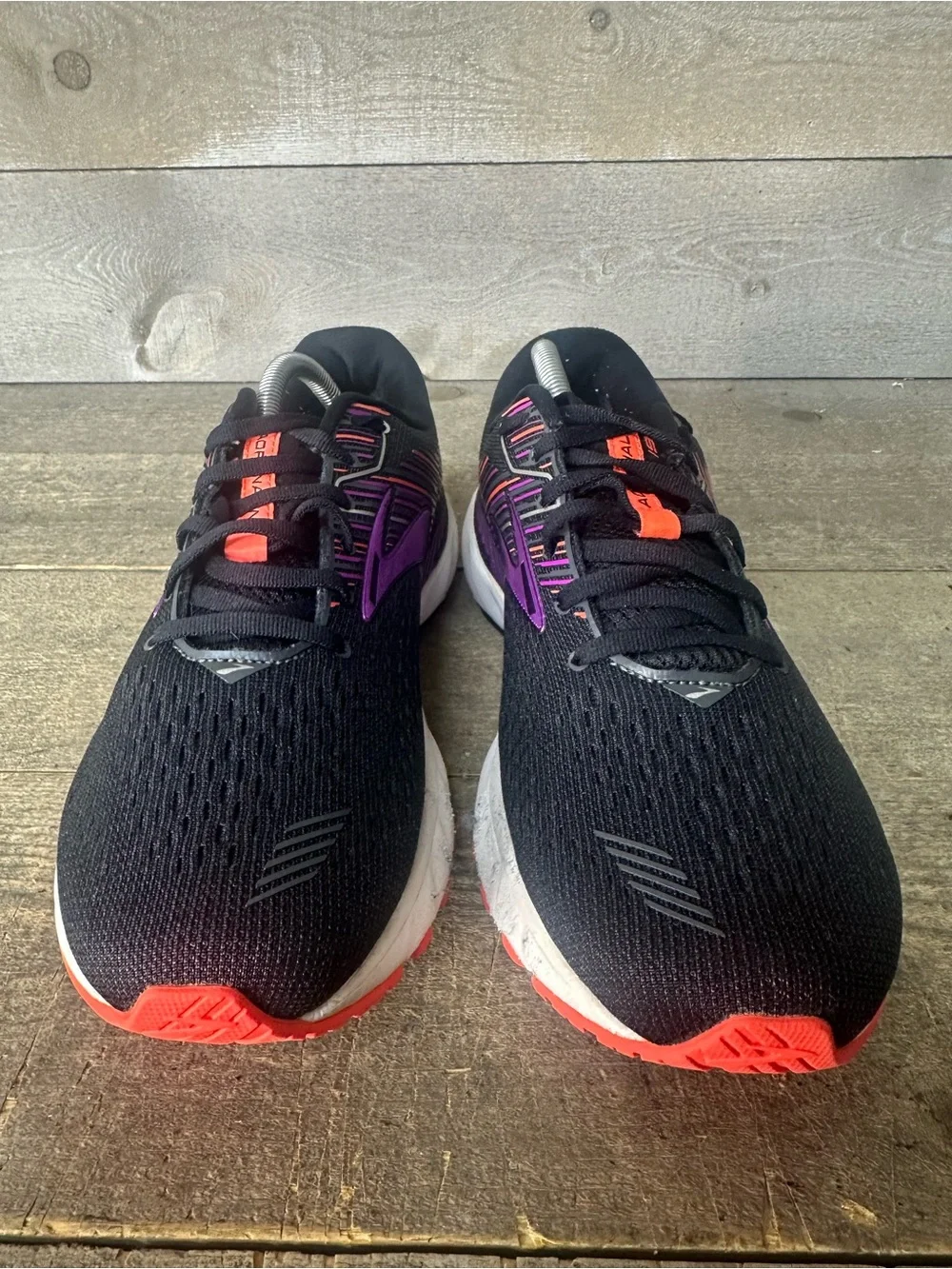 Brooks Adrenaline GTS 19 Women's Size 11.5 B Sneakers Running 1202841B080 Shoes